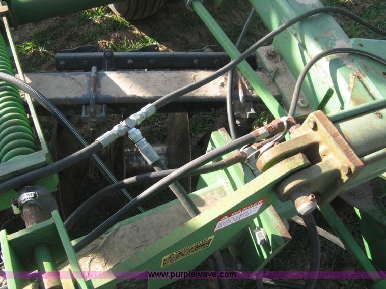 image for item B8360 John Deere 630 fold up tandem disk