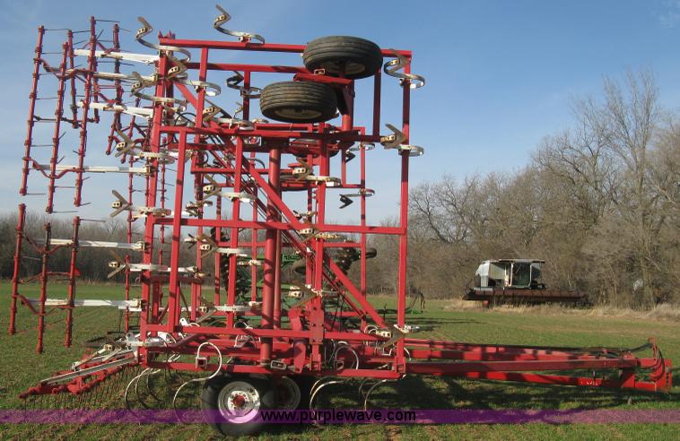 image for item B8362 Wil-Rich 2500 winged field cultivator