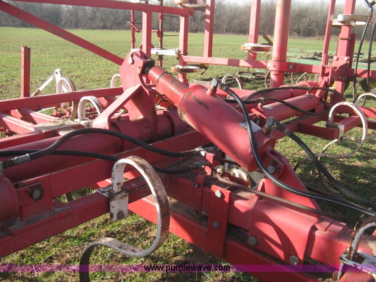 image for item B8362 Wil-Rich 2500 winged field cultivator