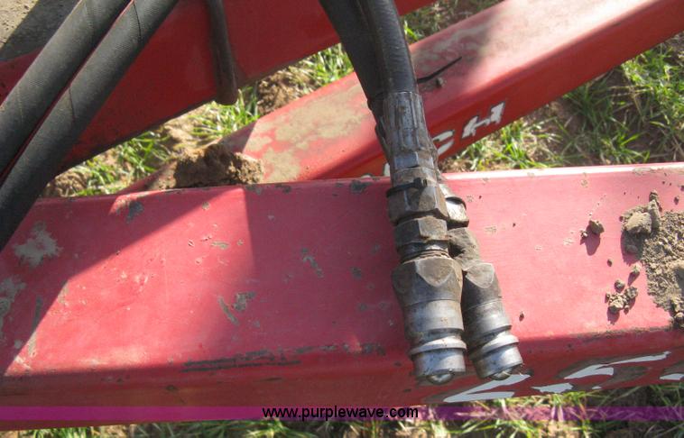 image for item B8362 Wil-Rich 2500 winged field cultivator