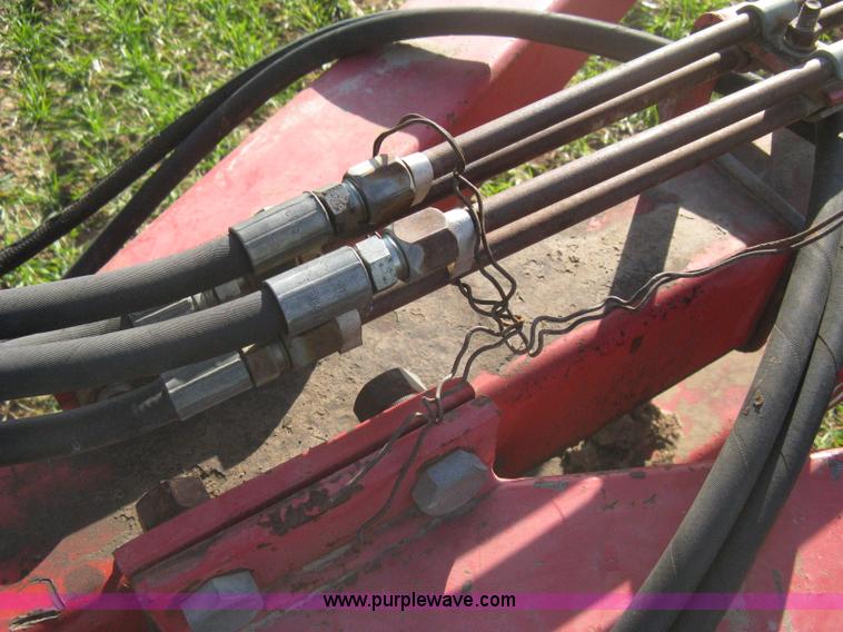 image for item B8362 Wil-Rich 2500 winged field cultivator