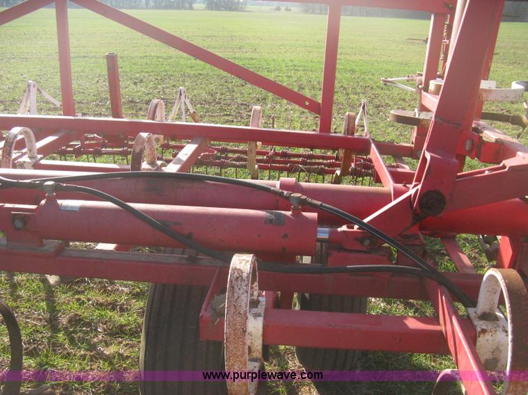 image for item B8362 Wil-Rich 2500 winged field cultivator