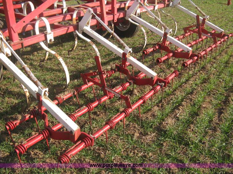 image for item B8362 Wil-Rich 2500 winged field cultivator
