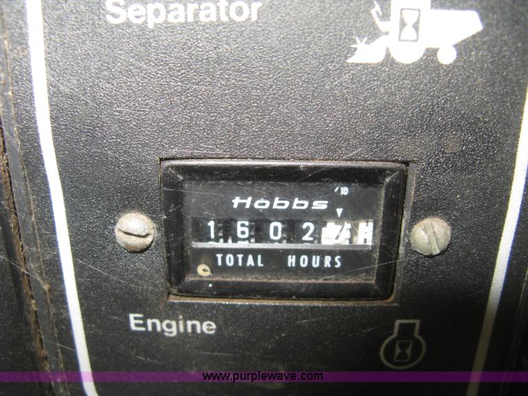 image for item B8363 1979 Gleaner N7 combine with header