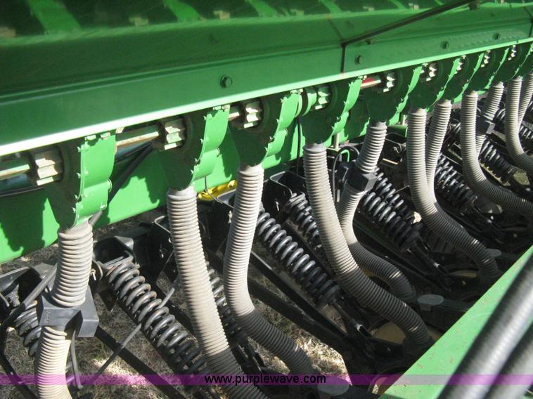 image for item B8368 John Deere 455 grain drill