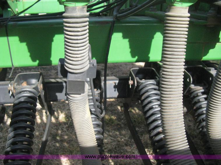 image for item B8368 John Deere 455 grain drill