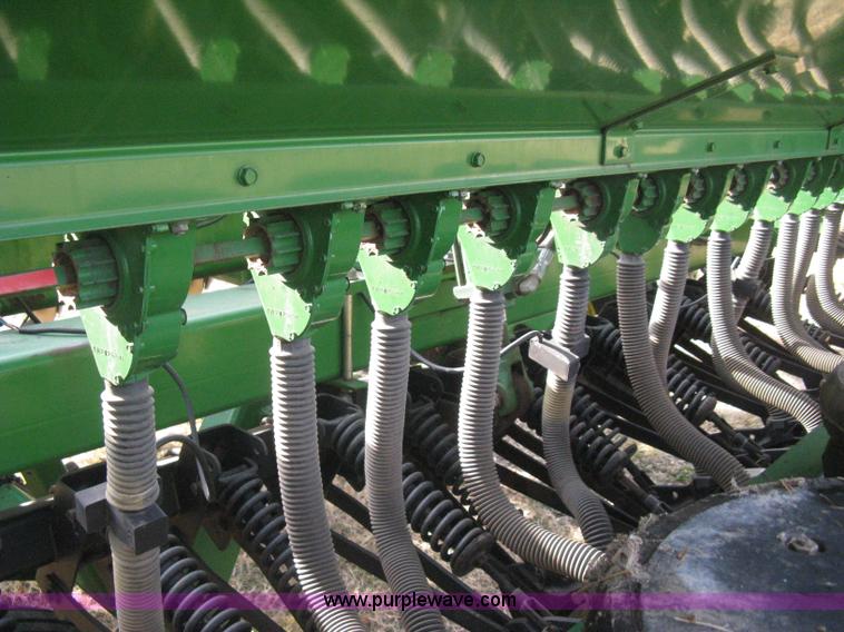 image for item B8368 John Deere 455 grain drill