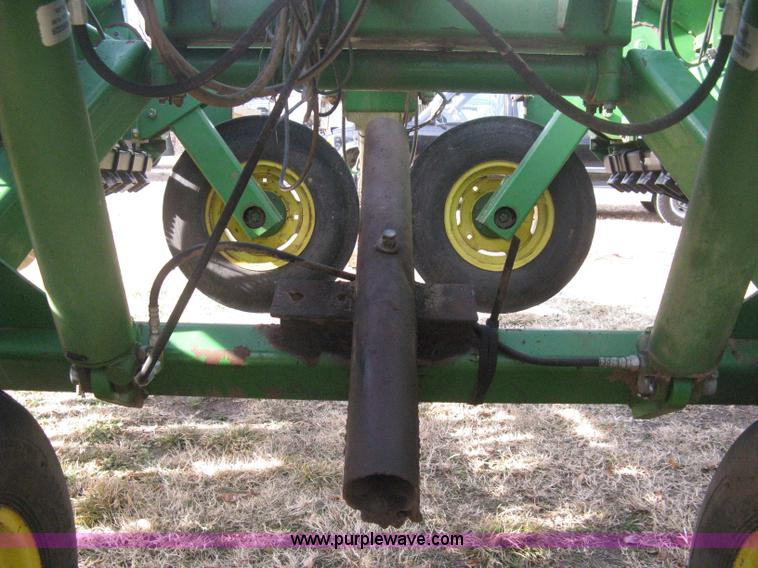 image for item B8368 John Deere 455 grain drill