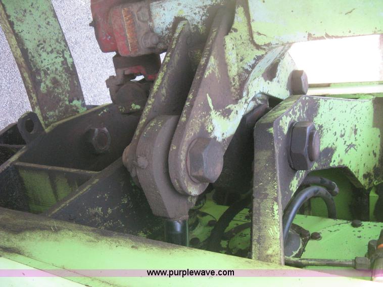 image for item B8369 Steiger Bearcat PT225 articulated tractor