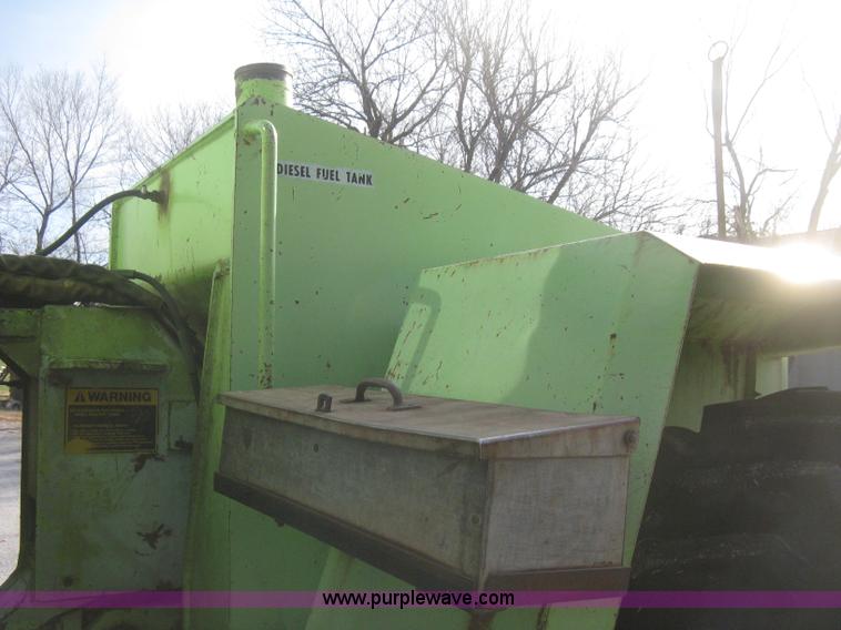 image for item B8369 Steiger Bearcat PT225 articulated tractor