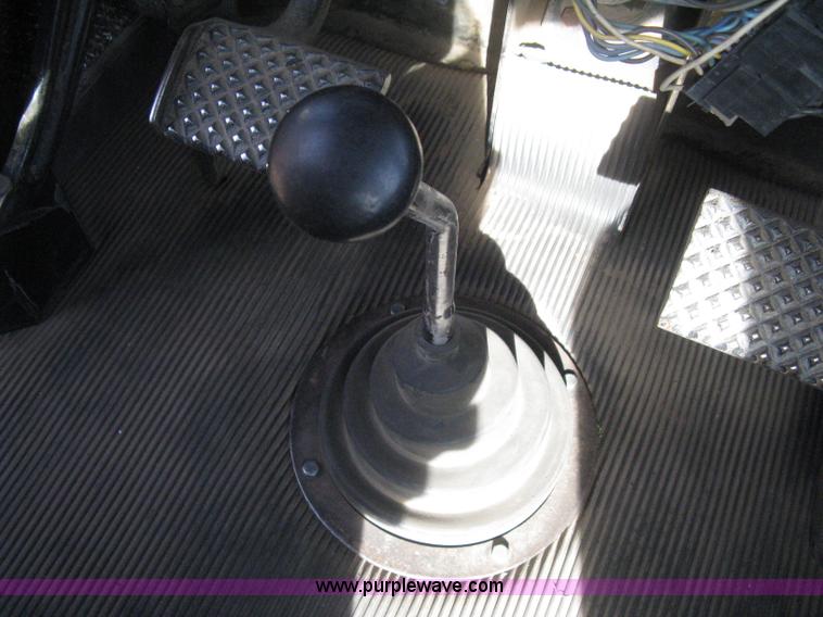 image for item B8369 Steiger Bearcat PT225 articulated tractor