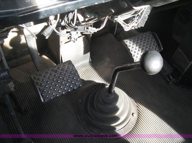 image for item B8369 Steiger Bearcat PT225 articulated tractor