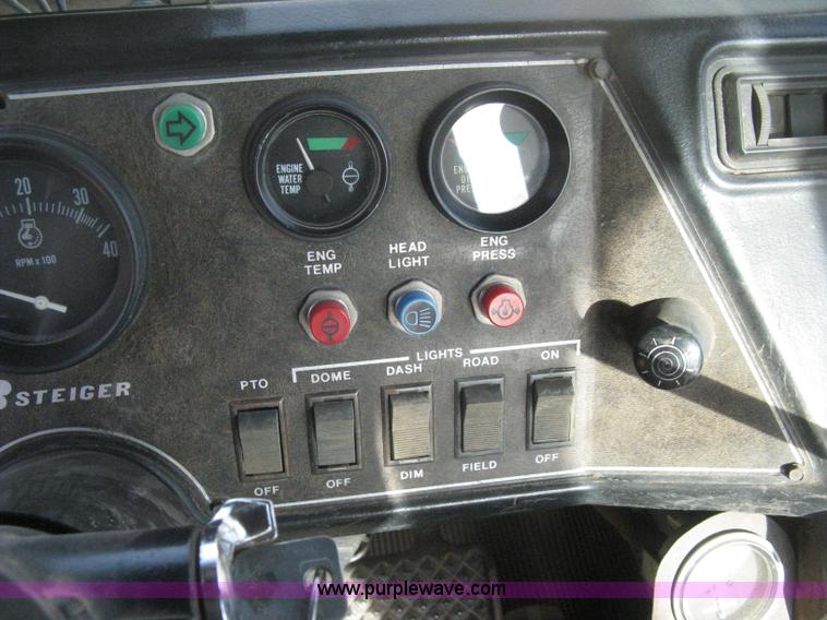 image for item B8369 Steiger Bearcat PT225 articulated tractor