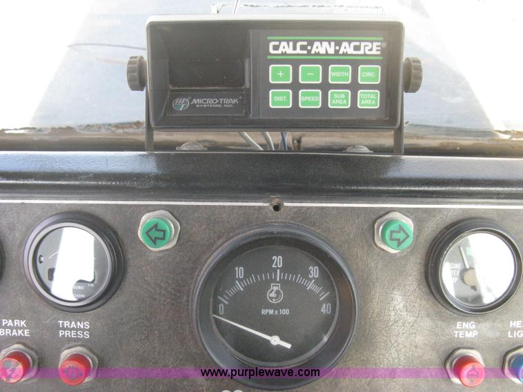 image for item B8369 Steiger Bearcat PT225 articulated tractor