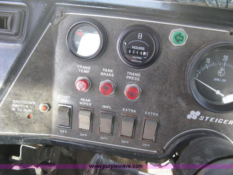 image for item B8369 Steiger Bearcat PT225 articulated tractor