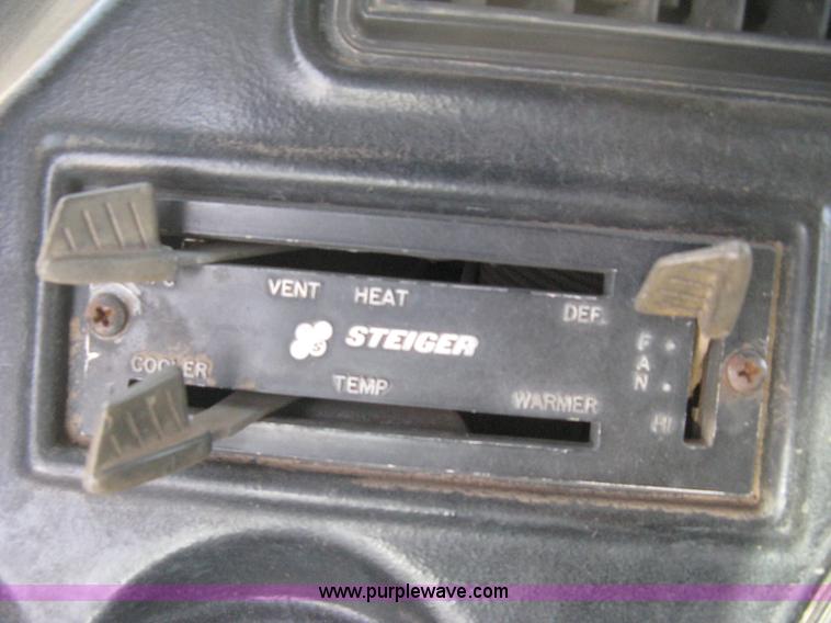 image for item B8369 Steiger Bearcat PT225 articulated tractor