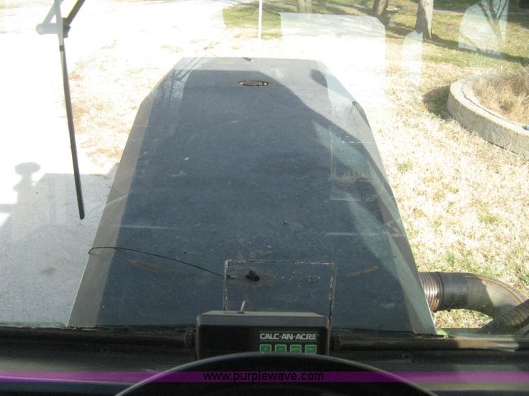 image for item B8369 Steiger Bearcat PT225 articulated tractor