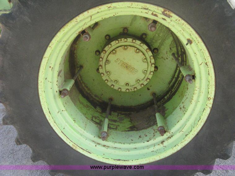 image for item B8369 Steiger Bearcat PT225 articulated tractor