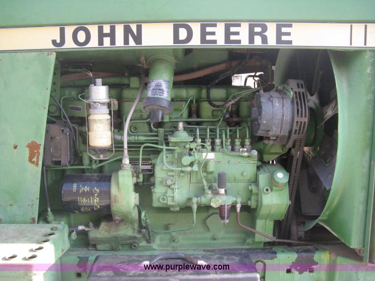 image for item B8375 1980 John Deere 4640 tractor