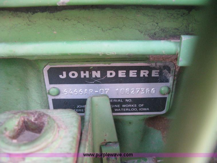 image for item B8375 1980 John Deere 4640 tractor