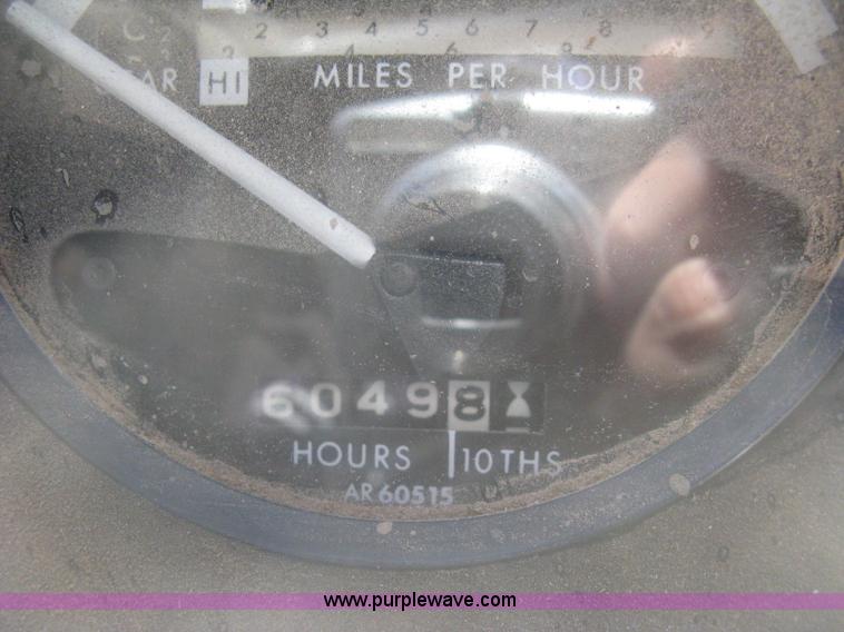 image for item B8375 1980 John Deere 4640 tractor