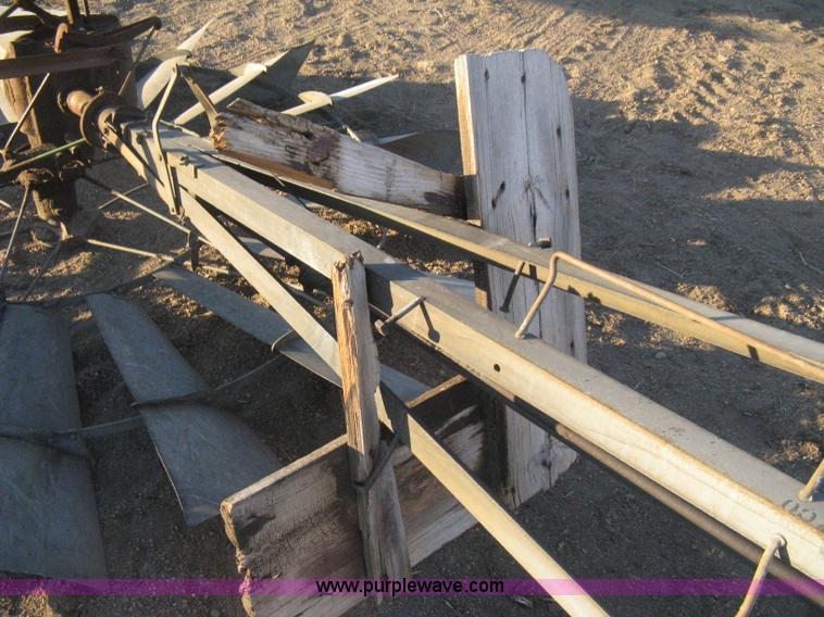 image for item B8482 Windmill tower