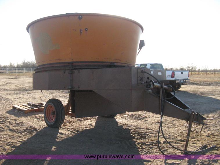 image for item B8483 Roto-Grind tub grinder