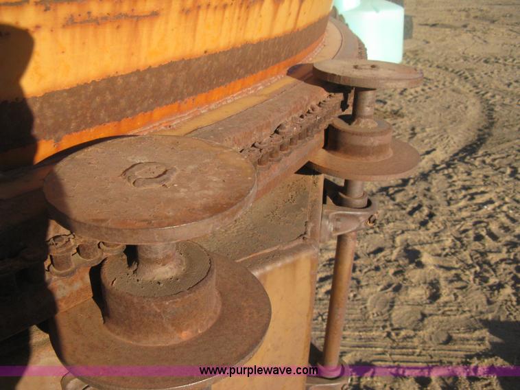 image for item B8483 Roto-Grind tub grinder