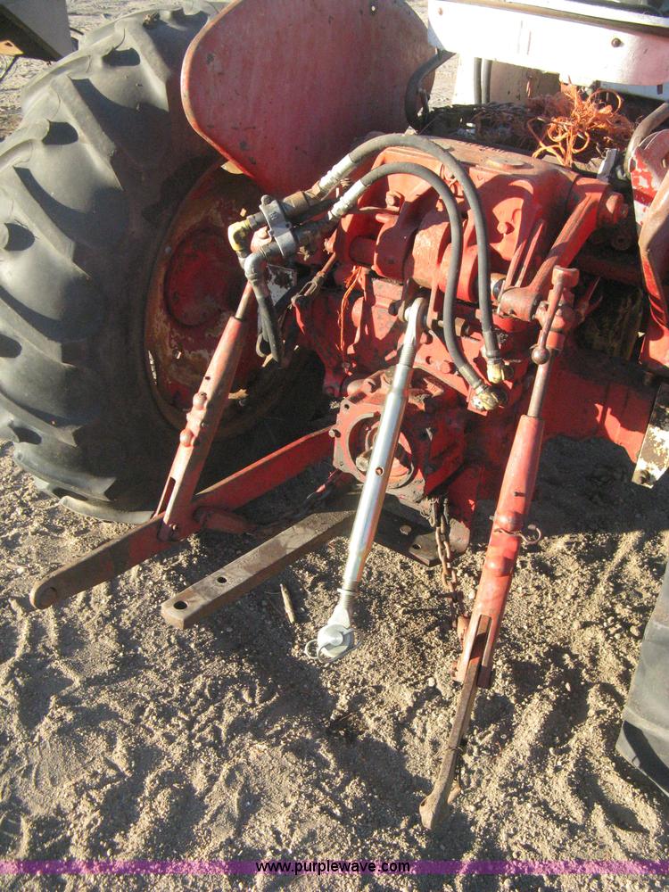 image for item B8484 International 504 tractor