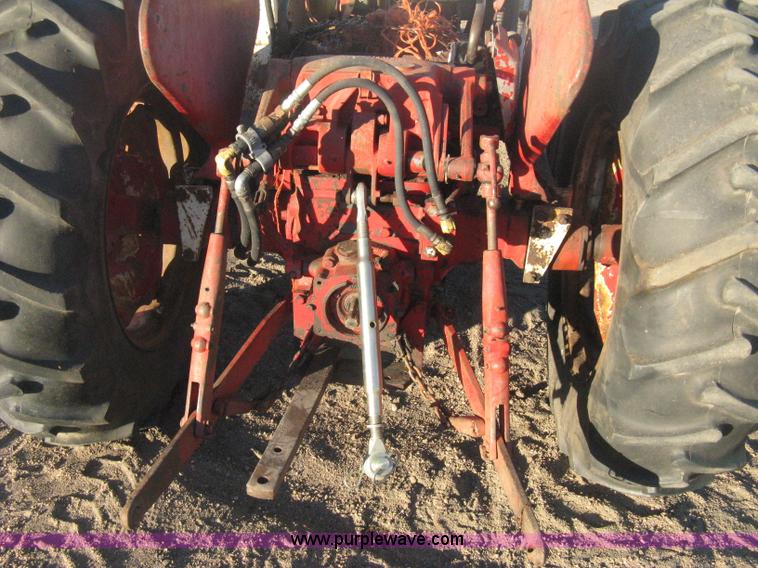 image for item B8484 International 504 tractor