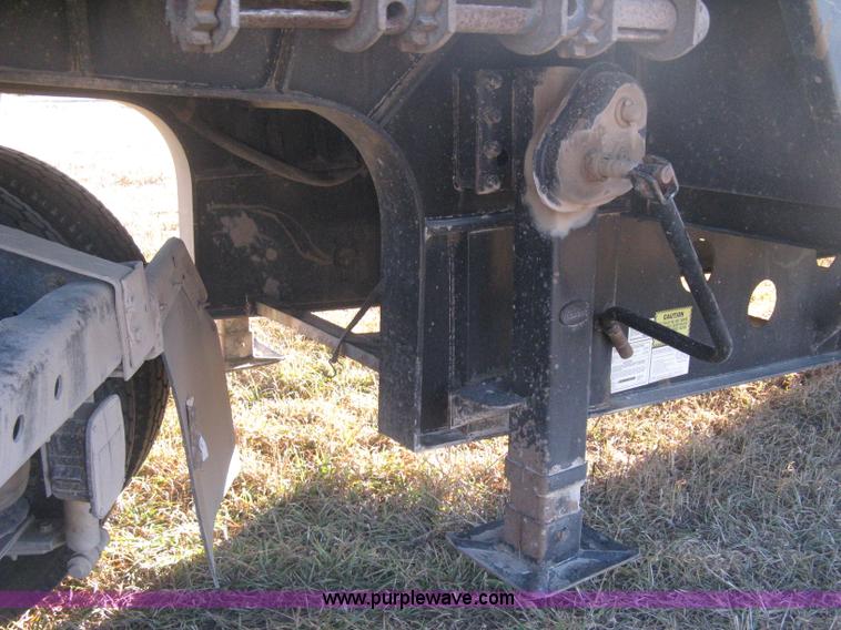 image for item B8486 2004 Transcraft step deck flatbed trailer