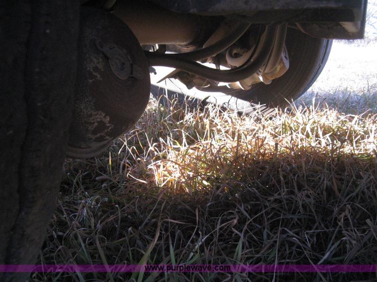 image for item B8486 2004 Transcraft step deck flatbed trailer