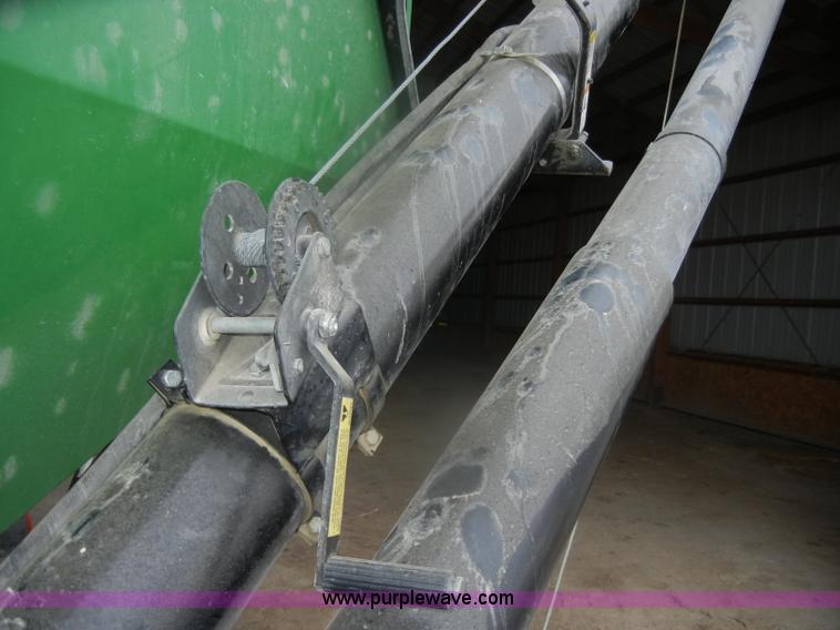 image for item D4539 Unverferth 275 gravity wagon