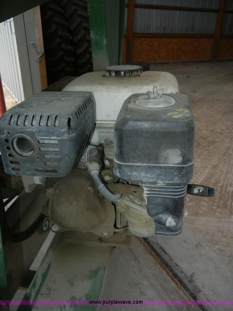 image for item D4539 Unverferth 275 gravity wagon