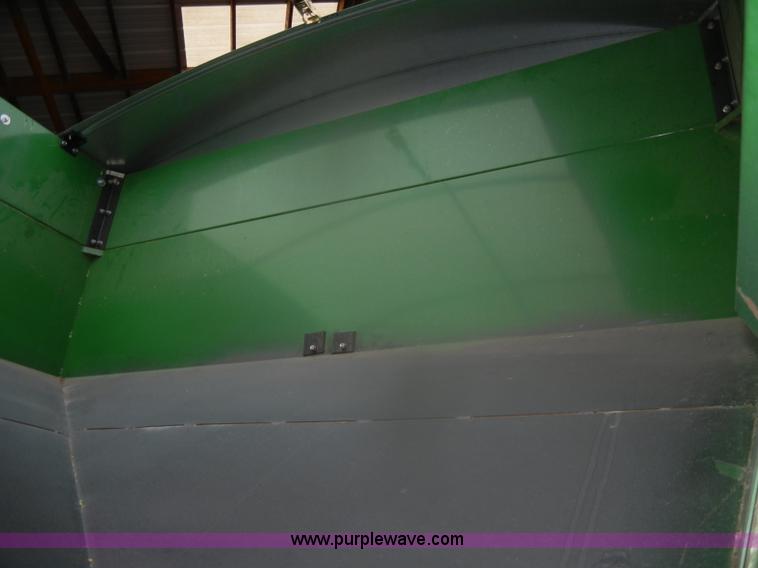 image for item D4539 Unverferth 275 gravity wagon