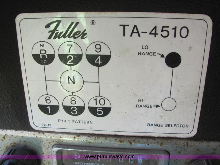 image for item E2674 1974 Steiger Bearcat II 4WD articulated tractor