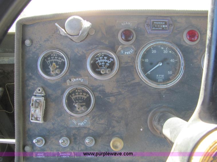 image for item E2674 1974 Steiger Bearcat II 4WD articulated tractor