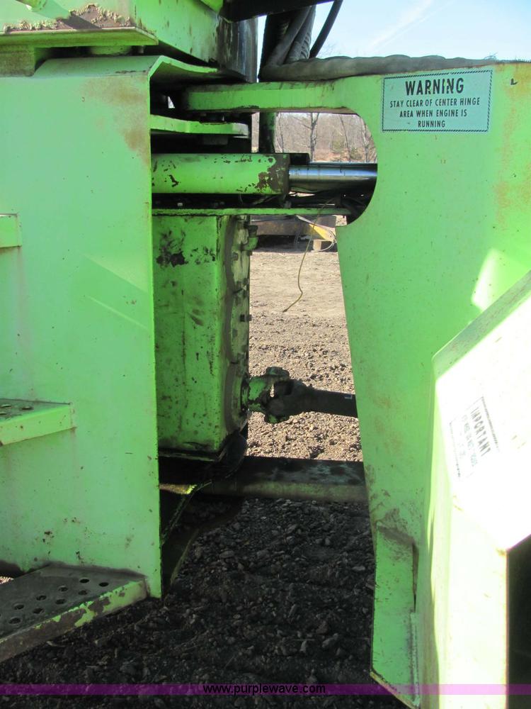 image for item E2674 1974 Steiger Bearcat II 4WD articulated tractor