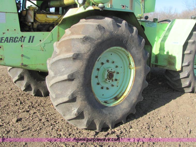 image for item E2674 1974 Steiger Bearcat II 4WD articulated tractor