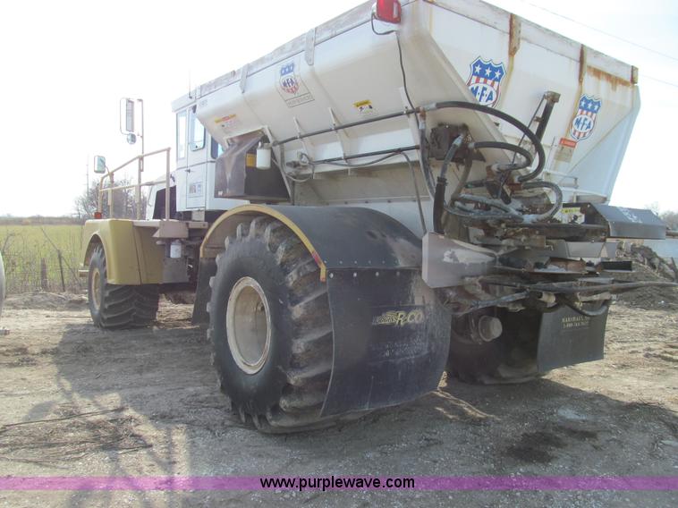 image for item E3584 1997 Tyler 4330 spreader truck