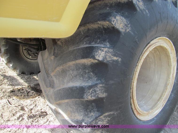 image for item E3584 1997 Tyler 4330 spreader truck