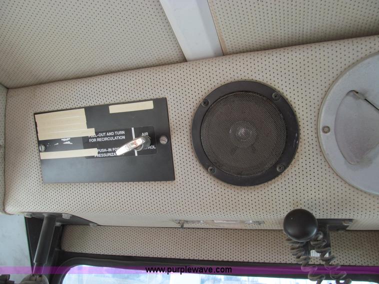 image for item E3584 1997 Tyler 4330 spreader truck