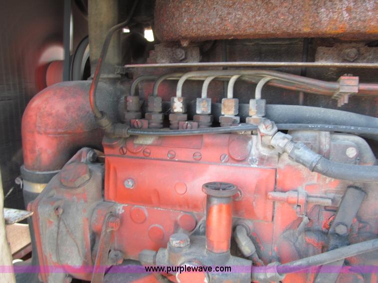 image for item E5738 1976 Case 1570 Spirit of 76 tractor