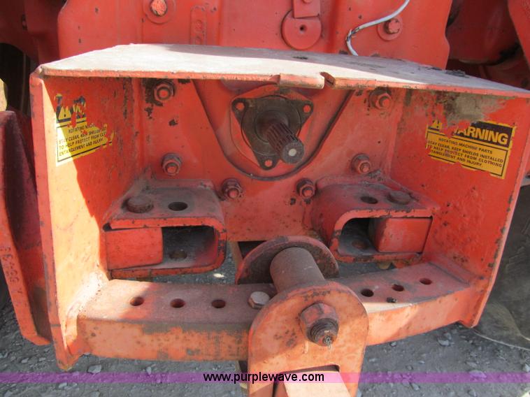 image for item E5738 1976 Case 1570 Spirit of 76 tractor