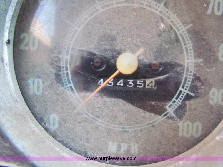 image for item E8178 1972 Chevrolet C50 truck