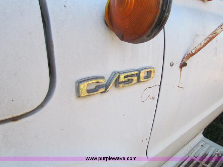 image for item E8178 1972 Chevrolet C50 truck