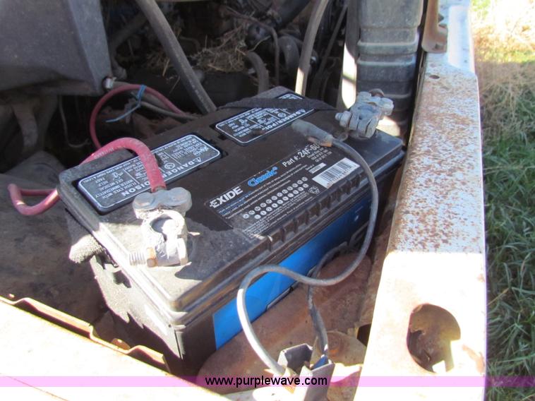 image for item E8178 1972 Chevrolet C50 truck