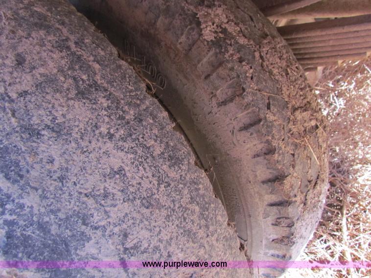 image for item E8178 1972 Chevrolet C50 truck