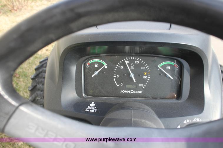 image for item E8236 2010 John Deere 4105 MFWD tractor