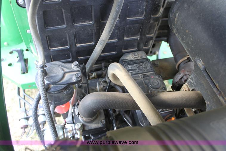 image for item E8236 2010 John Deere 4105 MFWD tractor